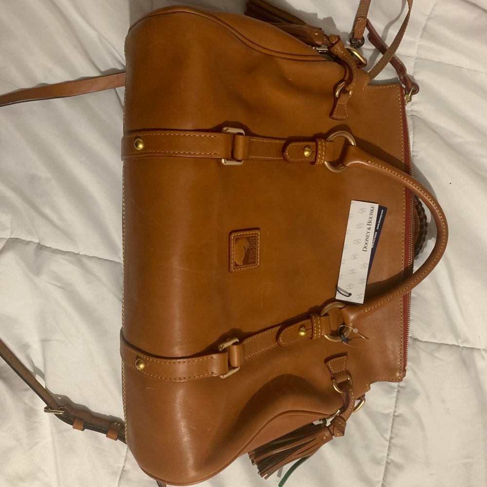 Dooney and Bourke Florentine satchel - Picture 5 of 14